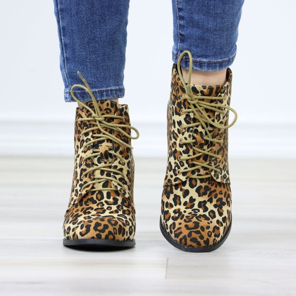 Leopard Lace-Up Block Cone High Heeled Ankle Boots Synthetic Suede Rounded Toe - Picture 8 of 10